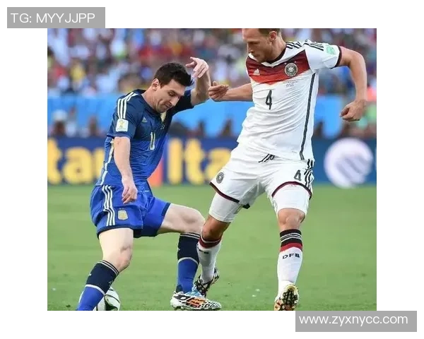 奔跑吧足球明星出场激情四溢展现风采尽显运动魅力与团队精神